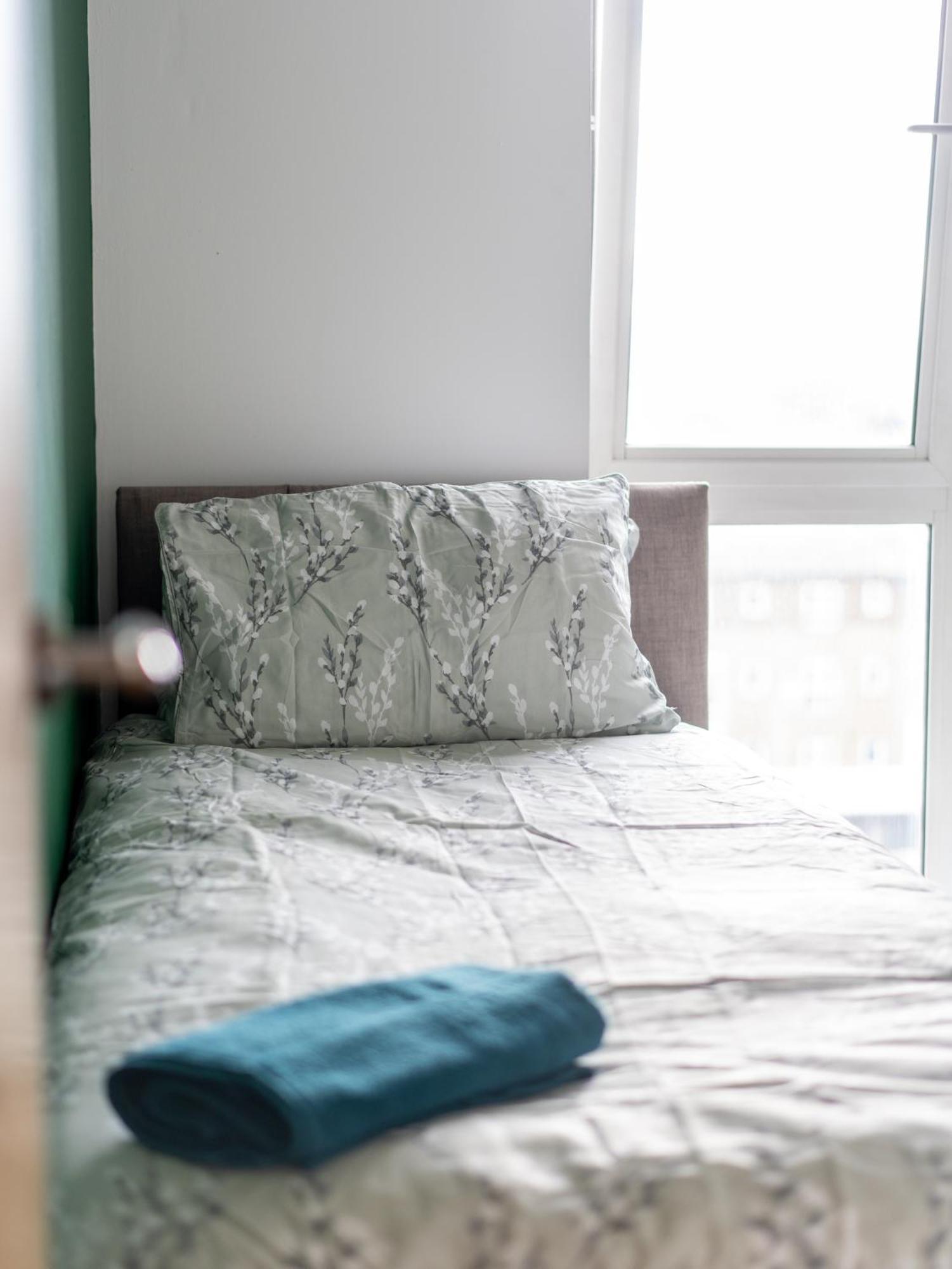 Movie House Executive Suite - Secure Free Parking Белфаст Екстер'єр фото